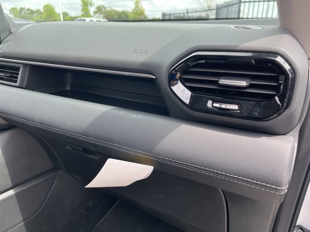 Certified 2025 Honda Pilot EX-L image 30