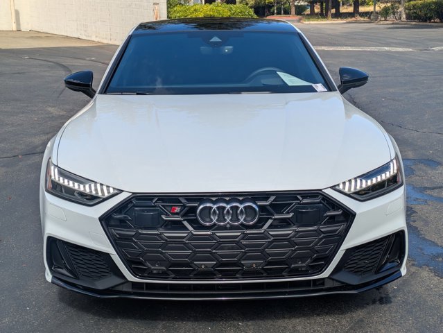 Used 2025 Audi S7 Prestige image 2