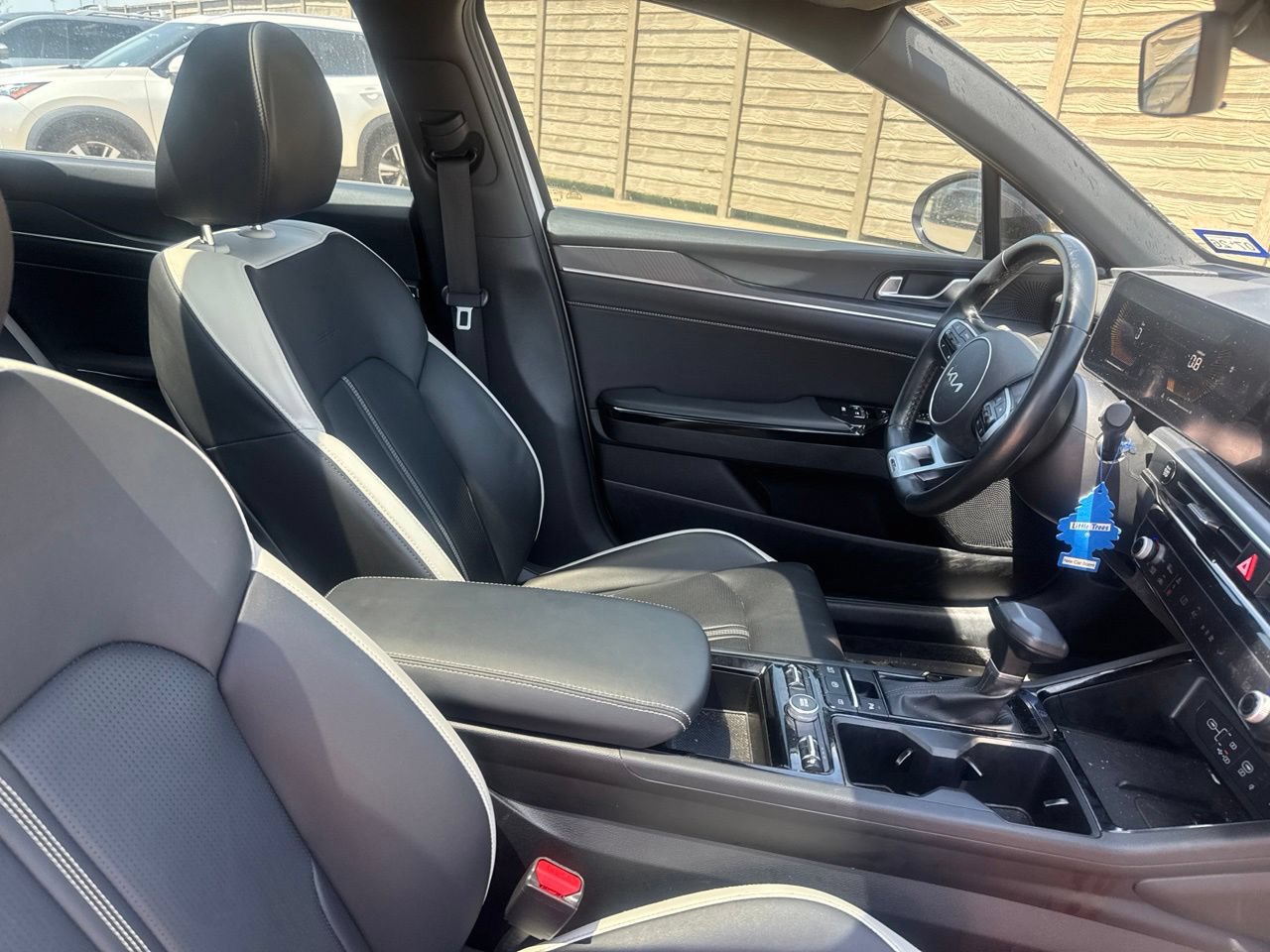 Used 2025 Kia K5 GT-Line w/ GT-Line Premium Package FWD image 26