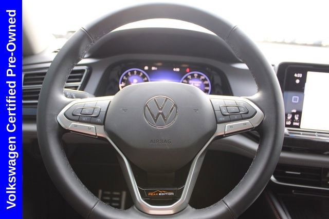 Used 2025 Volkswagen Atlas Peak Edition SE AWD/4WD image 31
