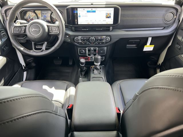 New 2025 Jeep Wrangler Unlimited Rubicon 392 image 17