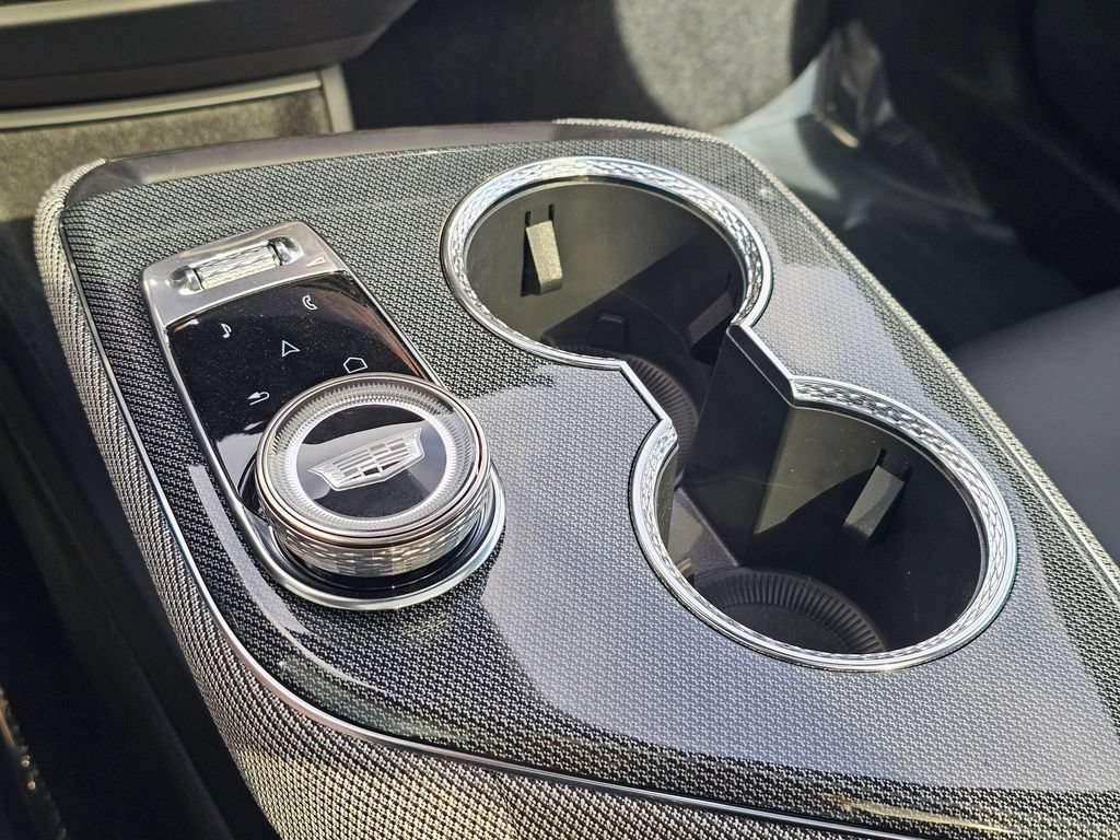 New 2026 Cadillac Optiq Sport 1 AWD/4WD image 32