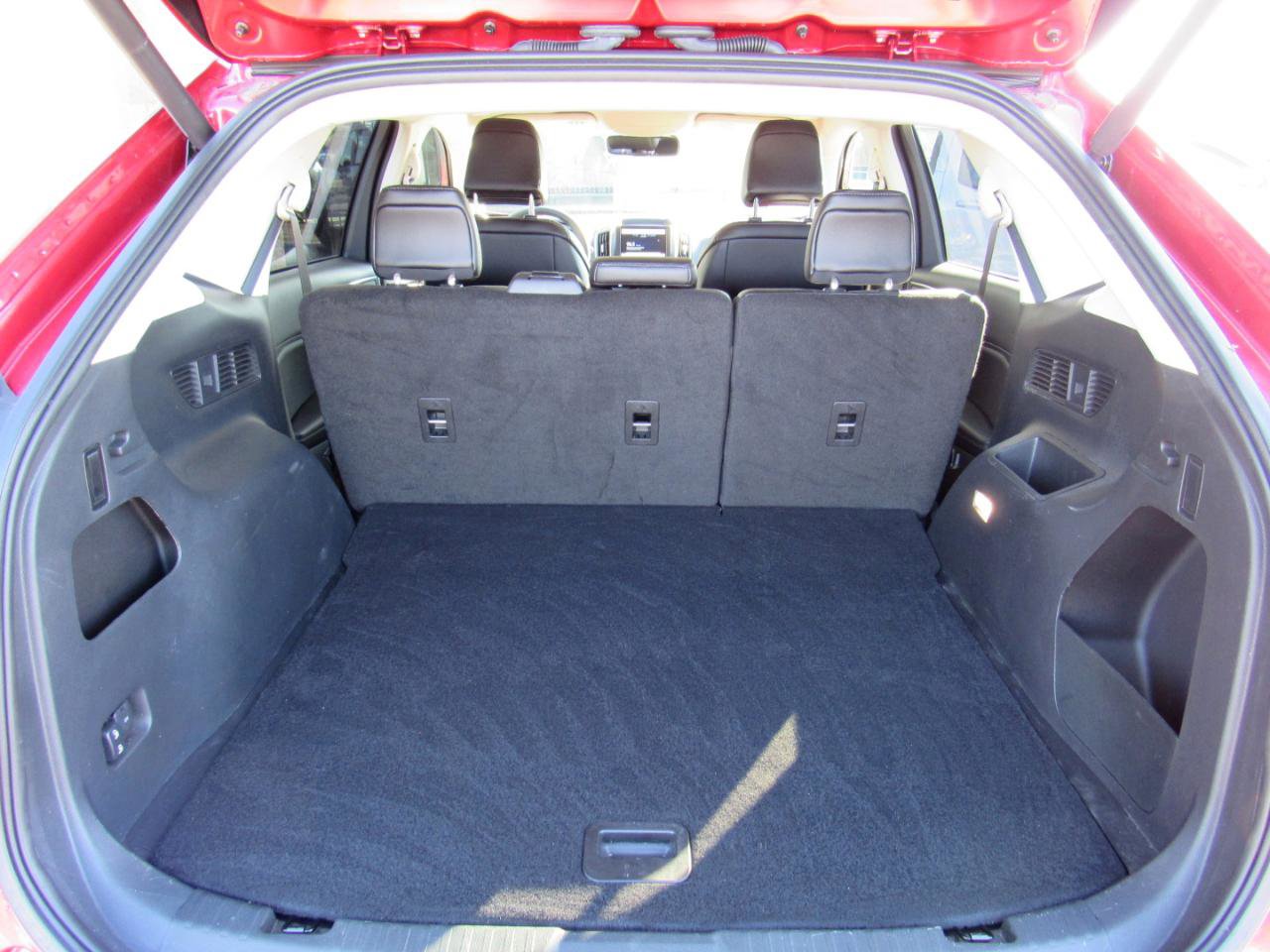 Used 2024 Ford Edge SEL w/ Convenience Package image 34