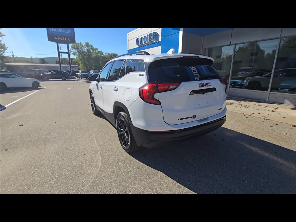 Used 2021 GMC Terrain SLE w/ Driver Convenience Package image 7
