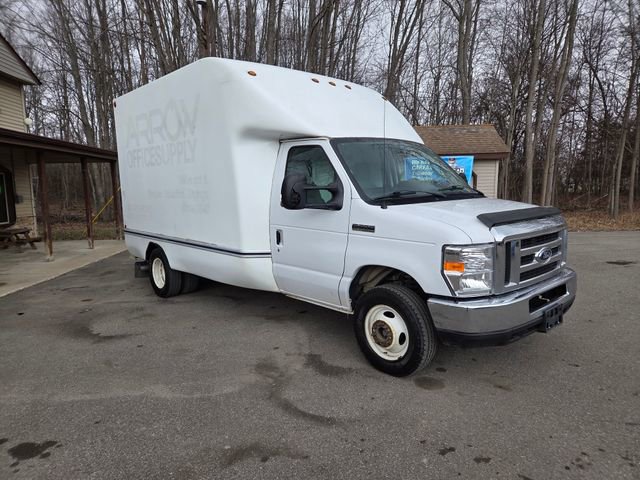 Used 2018 Ford E-350 and Econoline 350 Super Duty w/ Power Windows & Locks Group RWD image 8