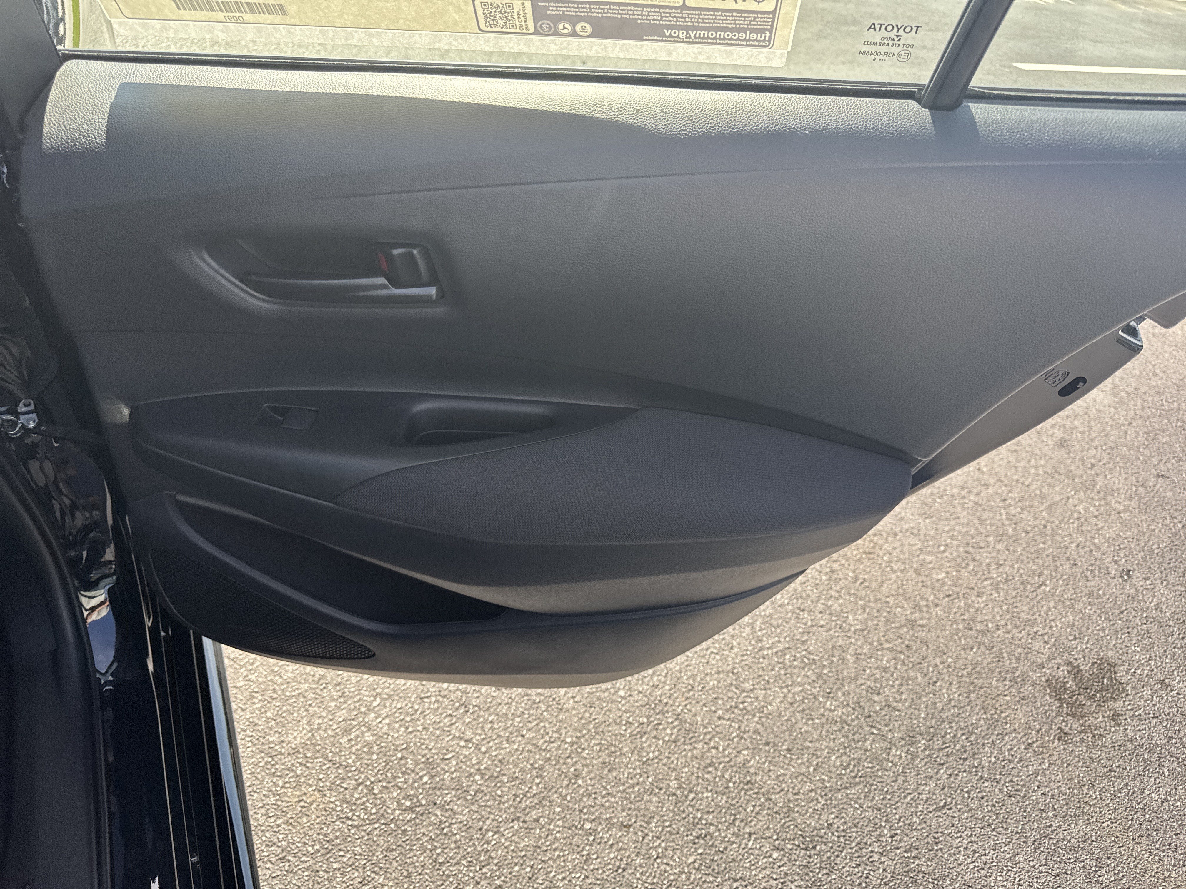 New 2026 Toyota Corolla LE FWD image 32