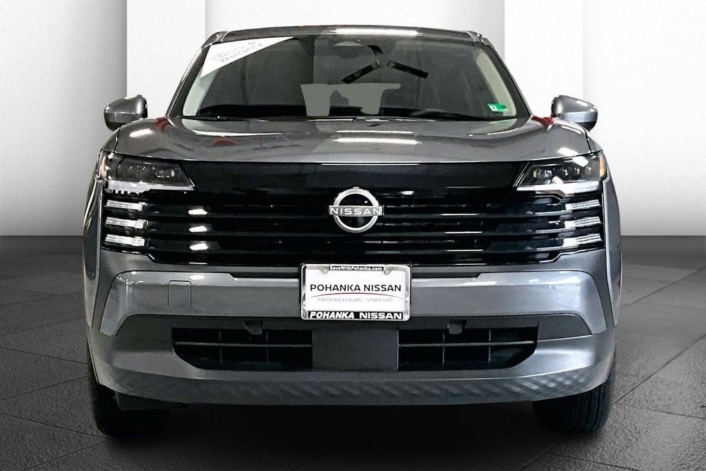 Certified 2025 Nissan Kicks SV image 2