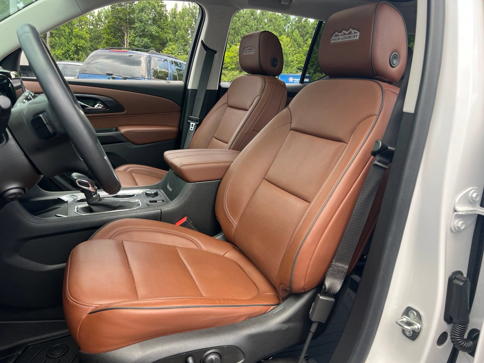 Used 2021 Chevrolet Traverse High Country FWD image 30