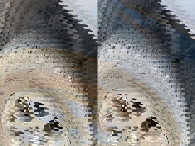 Used 2025 Honda Pilot TrailSport image 11