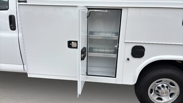 New 2025 Chevrolet Express 3500 w/ Power Convenience Package RWD image 16