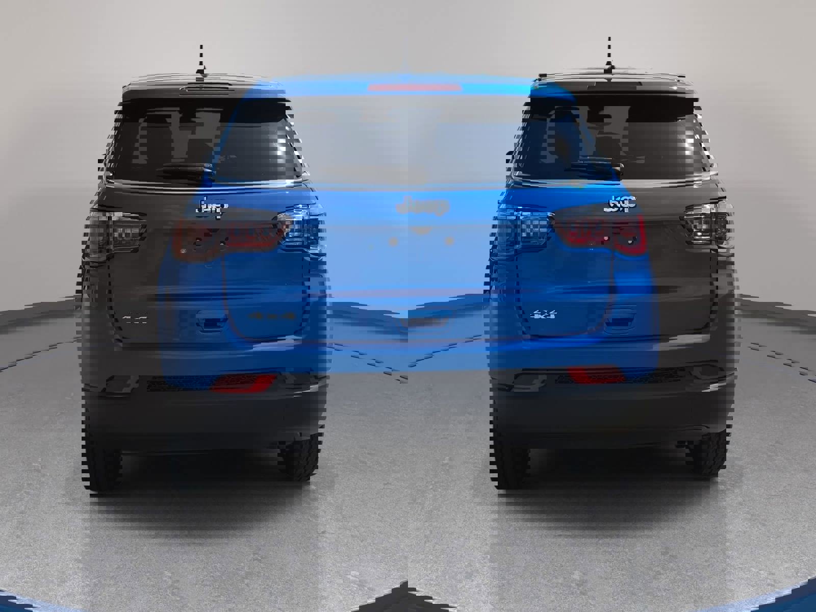 Used 2023 Jeep Compass Sport image 6