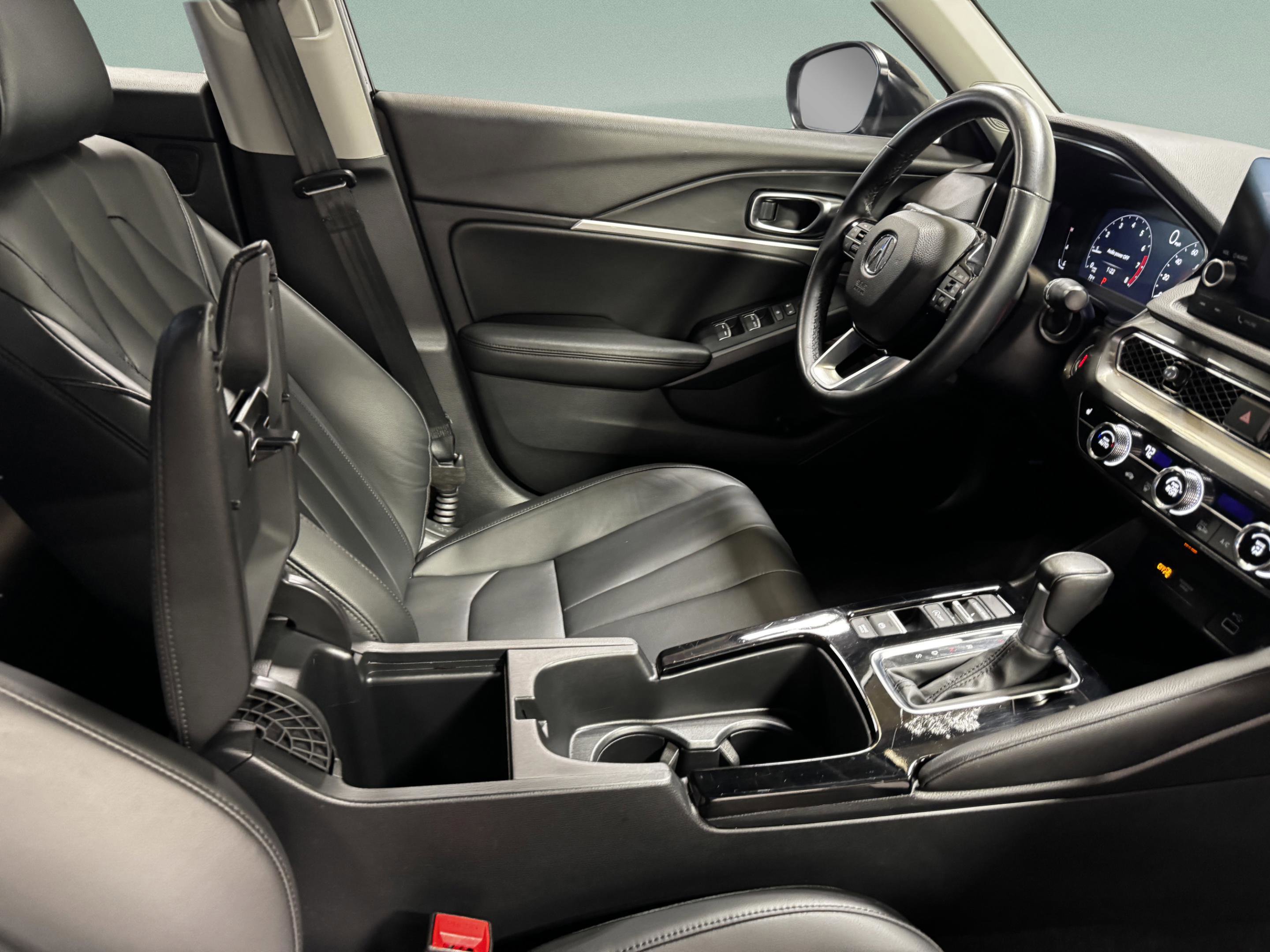 Certified 2024 Acura Integra FWD image 31