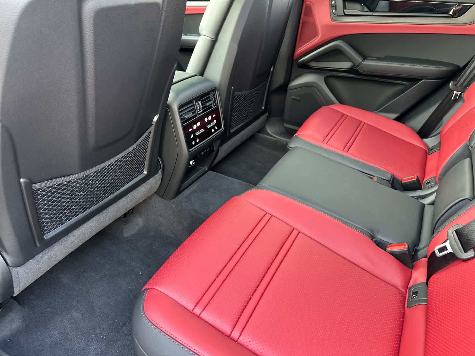 New 2026 Porsche Cayenne GTS AWD/4WD image 13