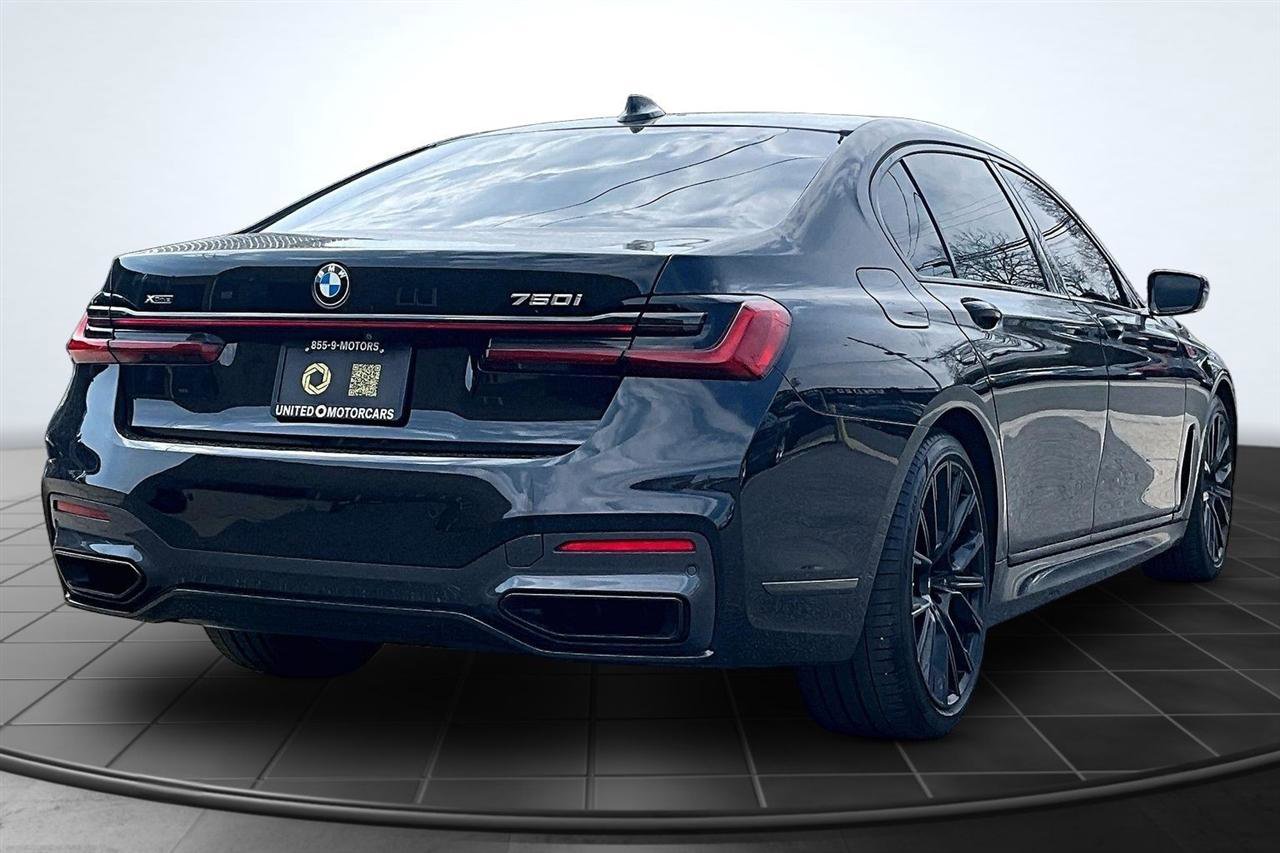 Used 2020 BMW 750i xDrive w/ M Sport Package image 6