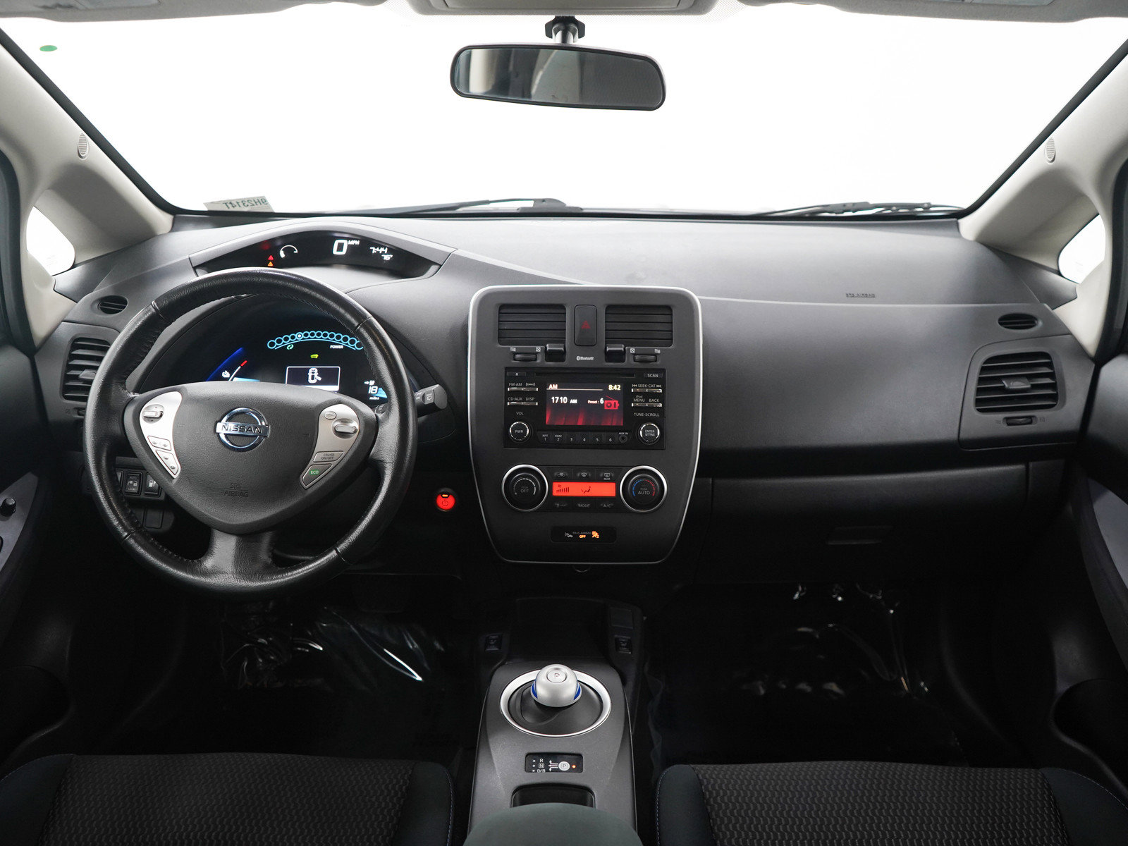 Used 2015 Nissan Leaf S w/ Charge Package FWD image 13