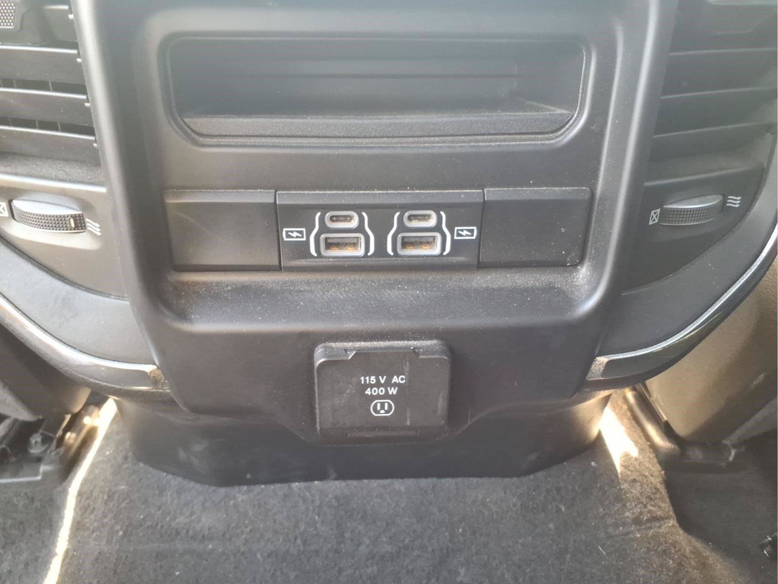 Used 2023 RAM 1500 Laramie AWD/4WD image 16