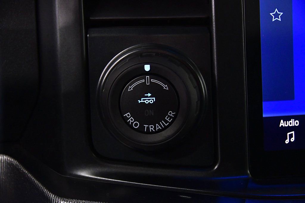 Used 2025 Ford F450 Platinum w/ FX4 Off-Road Package image 28