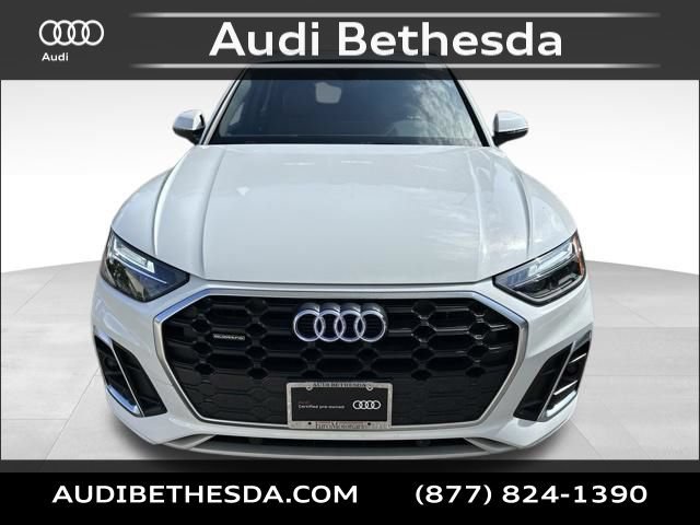 Certified 2024 Audi Q5 2.0T Premium w/ Convenience Package AWD/4WD image 2