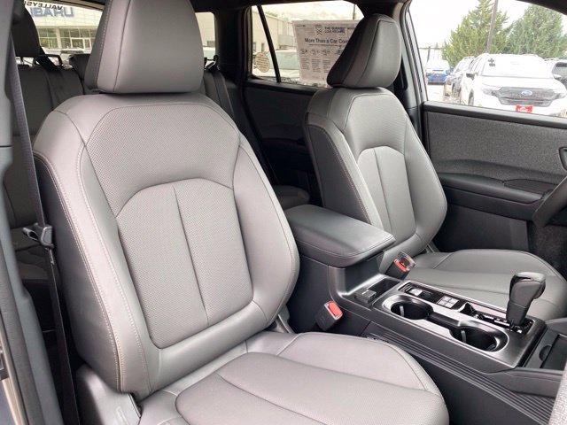 New 2026 Subaru Outback Limited AWD/4WD image 9
