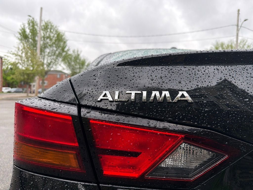 Used 2019 Nissan Altima 2.5 SR w/ SR Premium Package AWD/4WD image 11