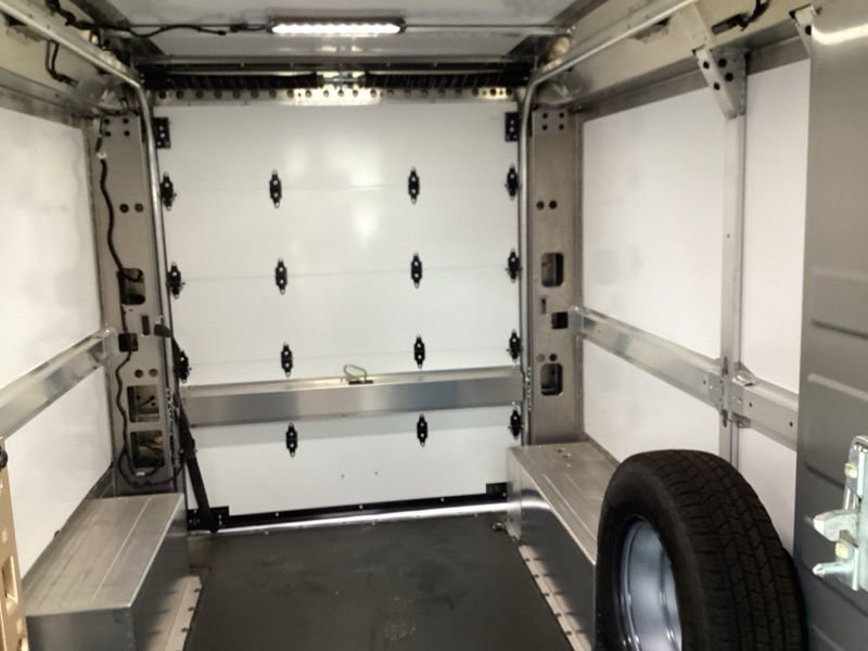 New 2025 Chevrolet Brightdrop 400 FWD image 19