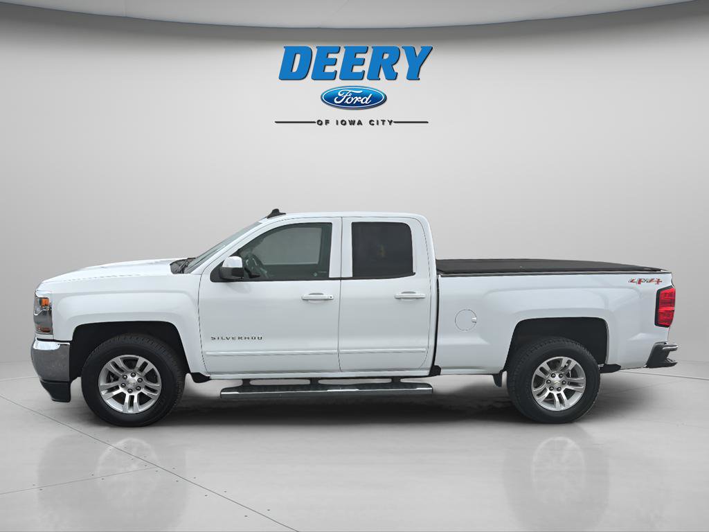 Used 2017 Chevrolet Silverado 1500 LT w/ All Star Edition AWD/4WD image 4