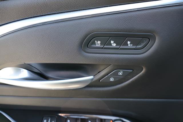 Used 2022 Cadillac Escalade ESV Sport w/ Touring Package image 25