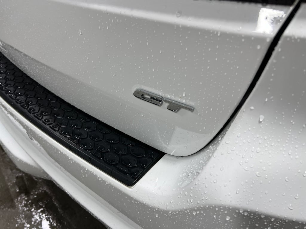 Used 2024 Dodge Durango GT RWD image 18