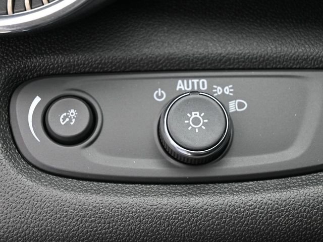 New 2026 Chevrolet Trax ACTIV w/ Driver Confidence Package image 36