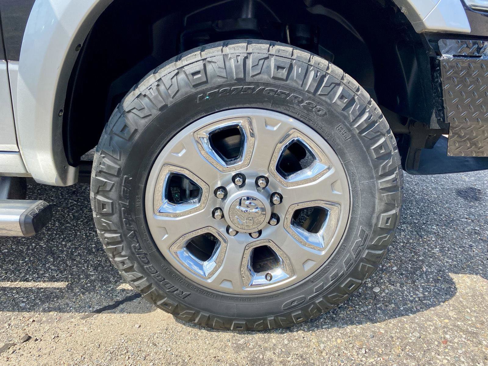 Used 2015 RAM 2500 Laramie w/ Convenience Group image 18