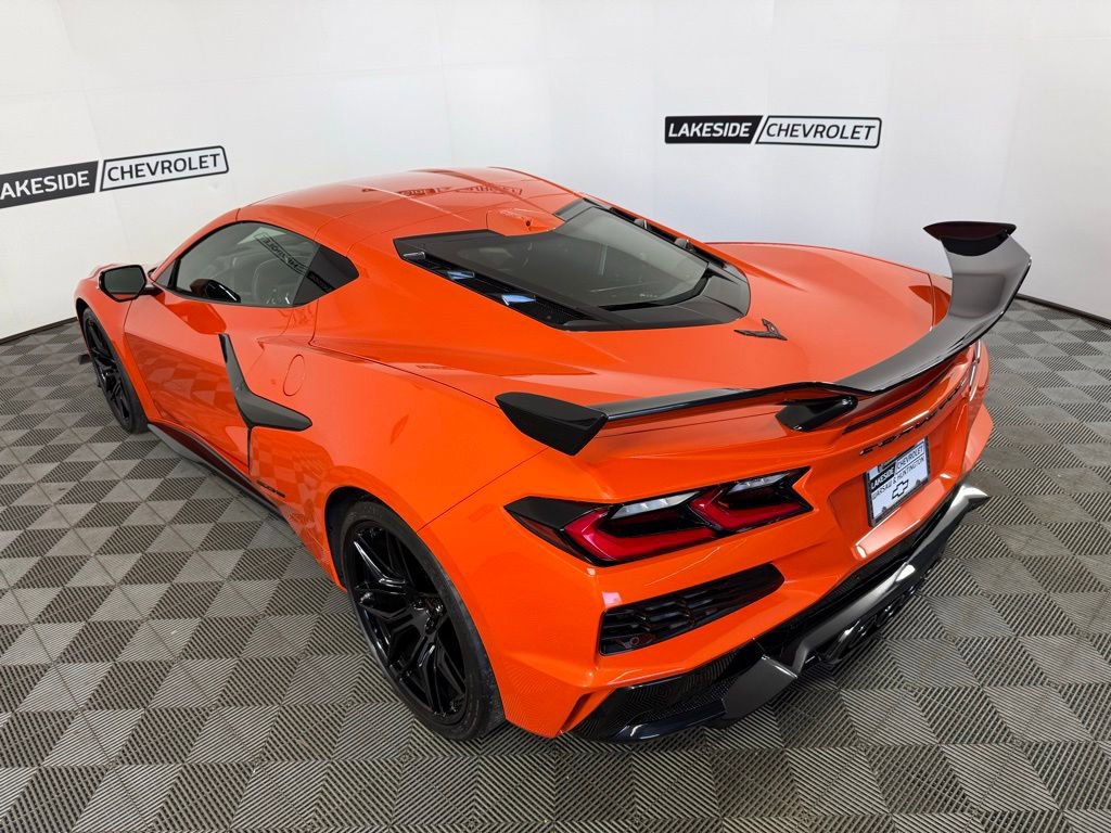 New 2026 Chevrolet Corvette Z06 w/ Z07 Performance Package image 4