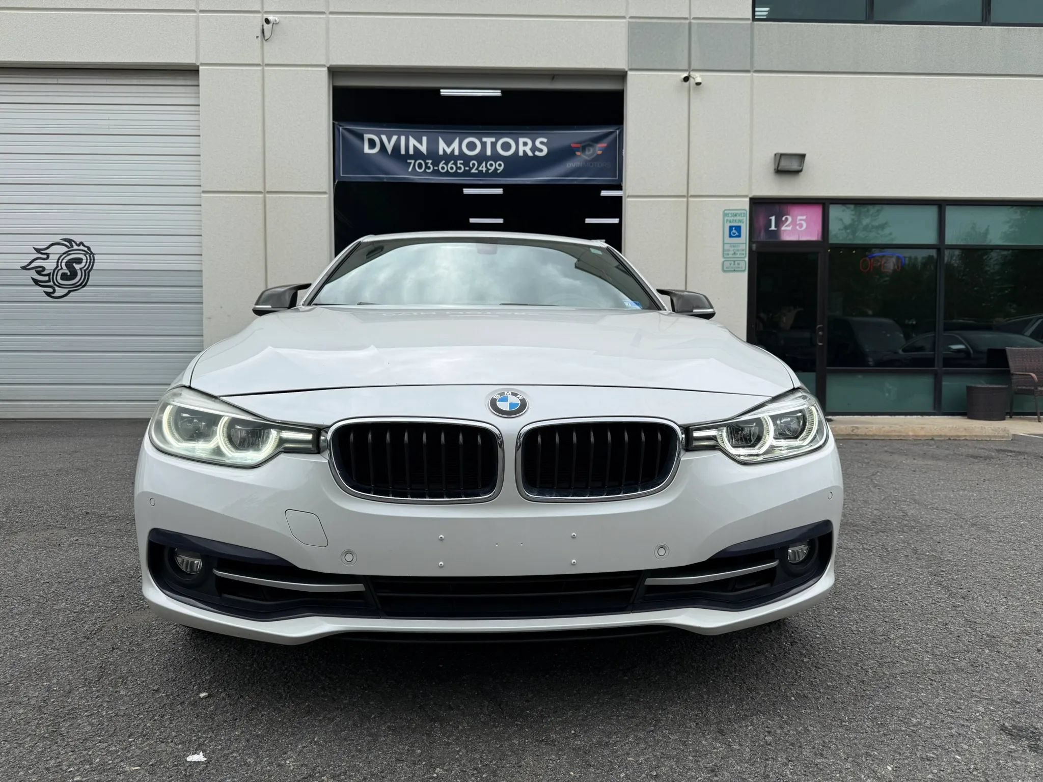 Used 2016 BMW 340i xDrive Sedan AWD/4WD image 6