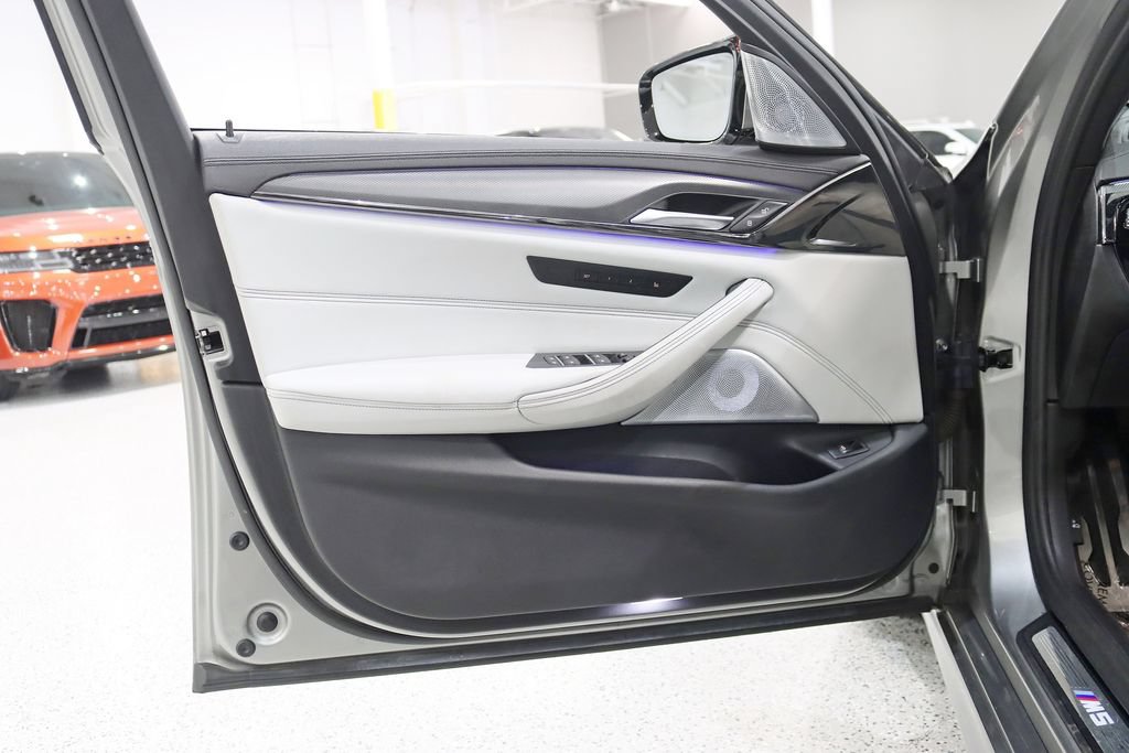 Used 2019 BMW M5 w/ Executive Package AWD/4WD image 42