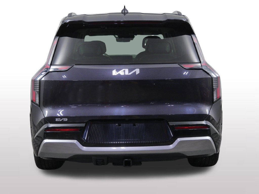 Used 2024 Kia EV9 Land AWD/4WD image 10