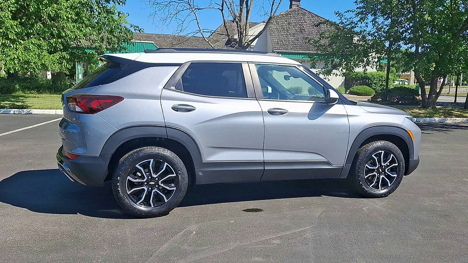 Certified 2023 Chevrolet TrailBlazer ACTIV AWD/4WD image 3