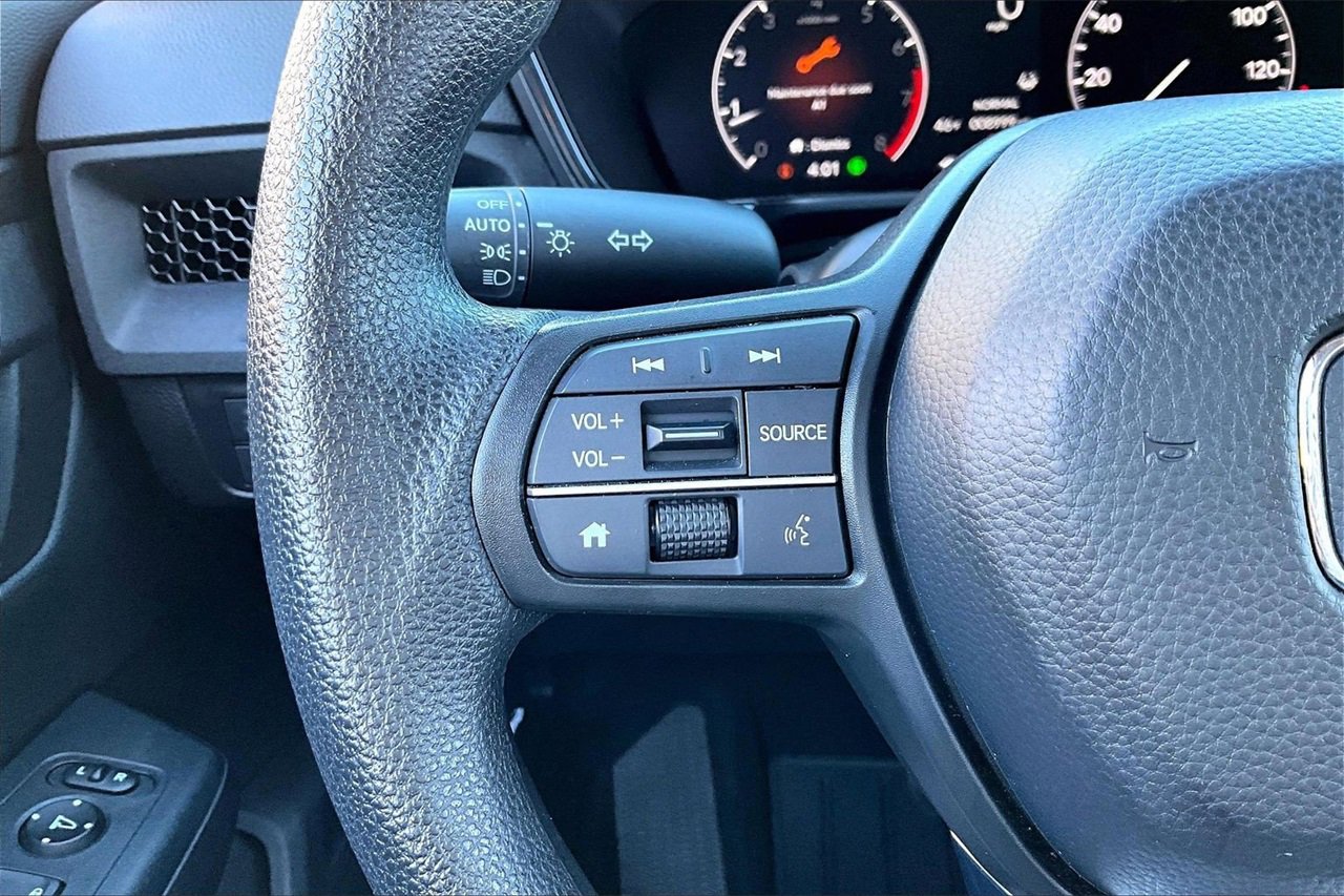 Used 2025 Honda CR-V EX image 27