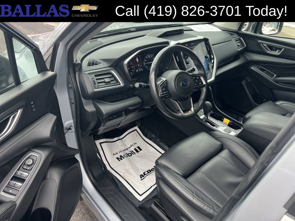 Used 2023 Subaru Ascent Limited AWD/4WD image 10