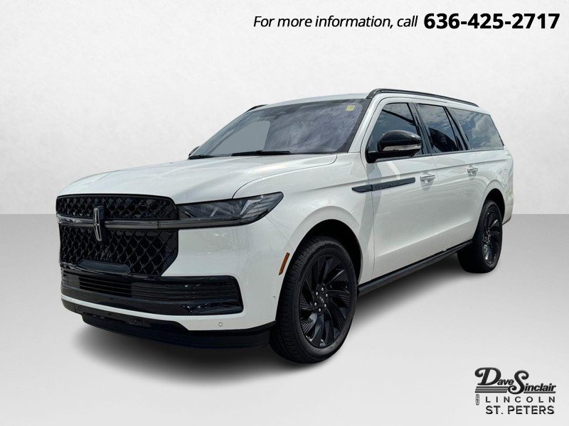 Used 2025 Lincoln Navigator L Reserve w/ Jet Appearance Package image 1