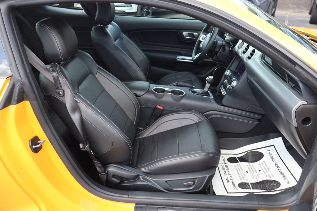 Used 2022 Ford Mustang GT Premium w/ Equipment Group 401A RWD image 25