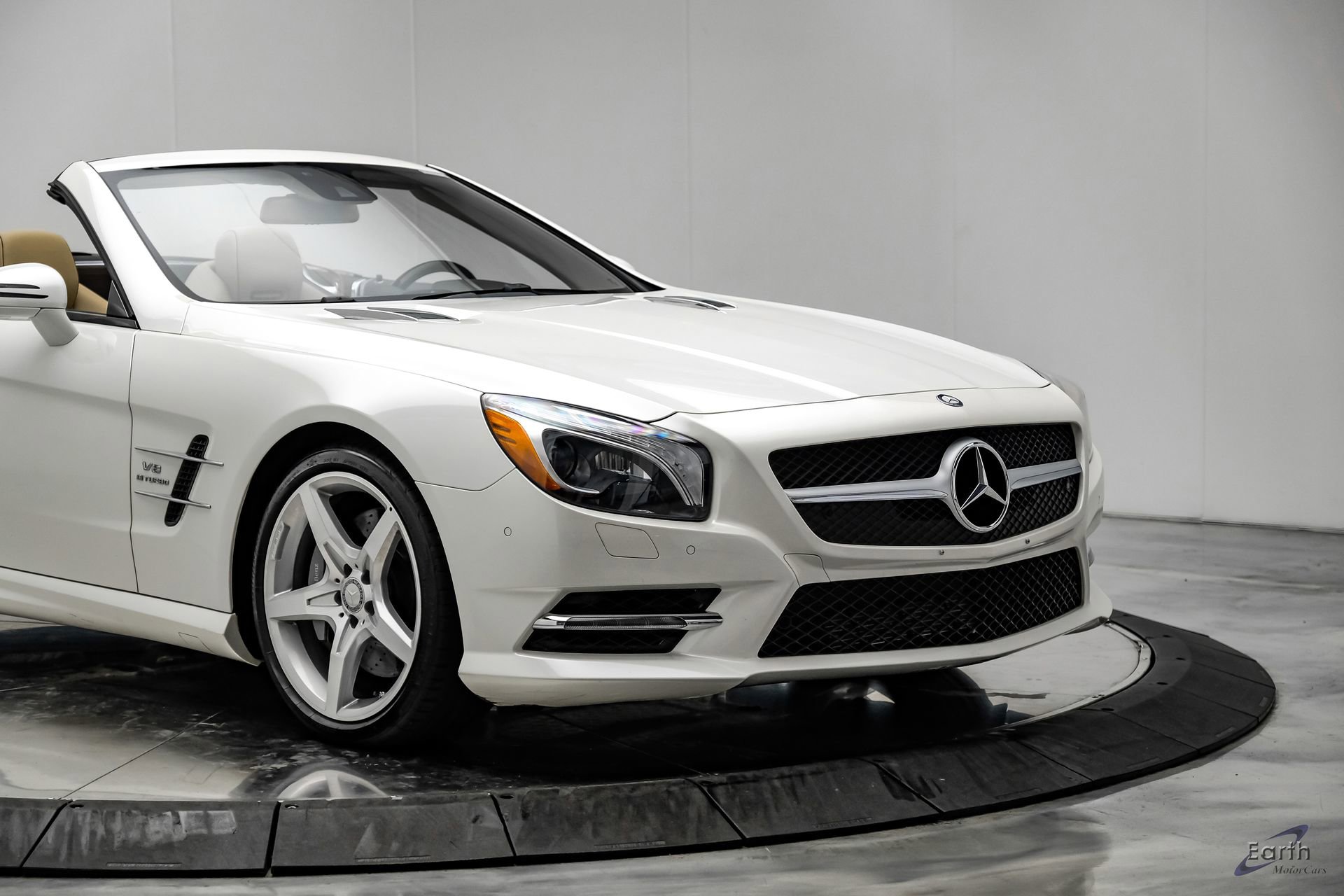 Used 2014 Mercedes-Benz SL 550 SL550 Roadster image 31