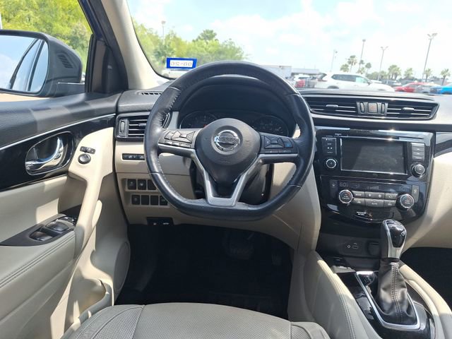 Used 2019 Nissan Rogue Sport SL FWD image 12