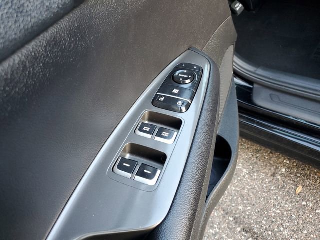 Used 2020 Kia Optima SE image 17