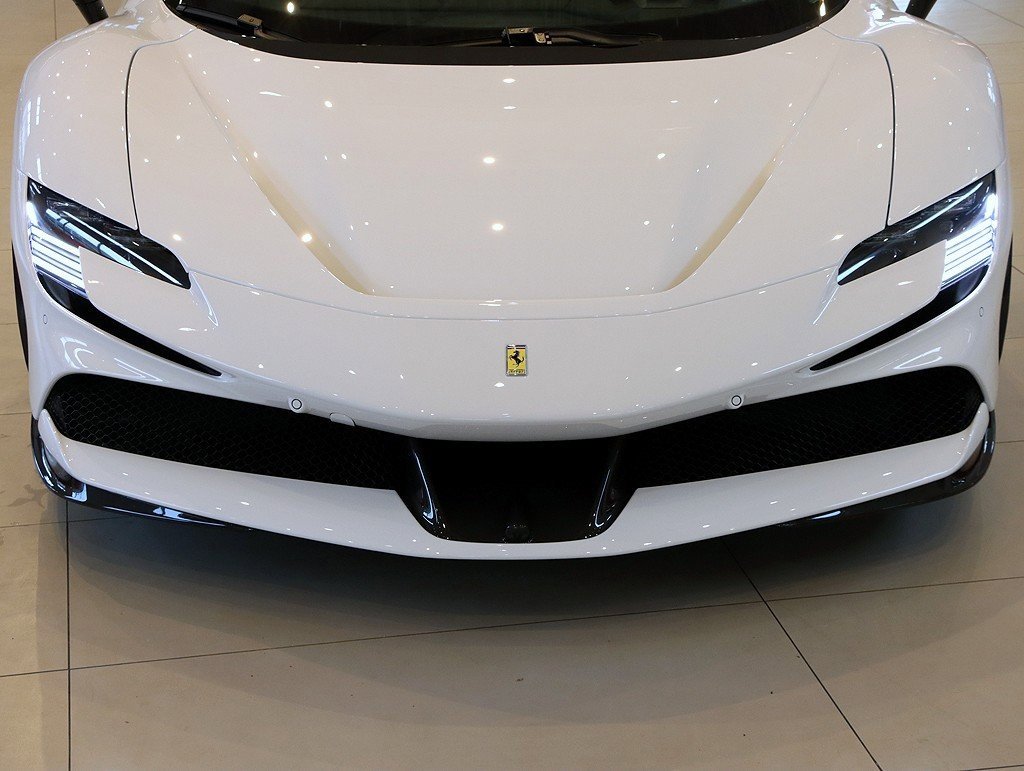 Certified 2024 Ferrari SF90 Spider image 25