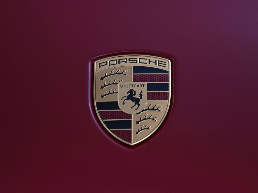 Certified 2025 Porsche Cayenne GTS image 32