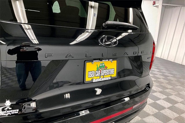 Used 2024 Hyundai Palisade Calligraphy image 8