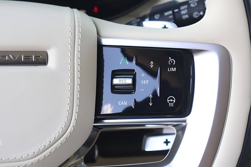 New 2026 Land Rover Range Rover SE AWD/4WD image 20