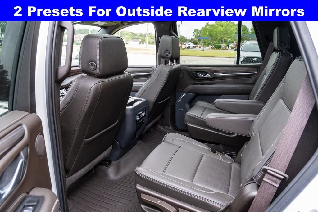 Used 2024 GMC Yukon Denali AWD/4WD image 18
