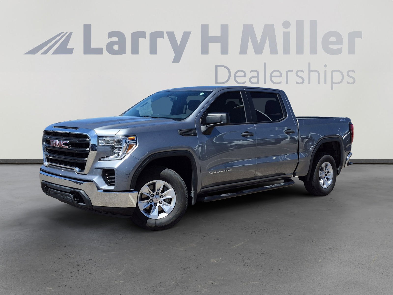 Used 2020 GMC Sierra 1500 4x4 Crew Cab w/ Sierra Value Package image 1