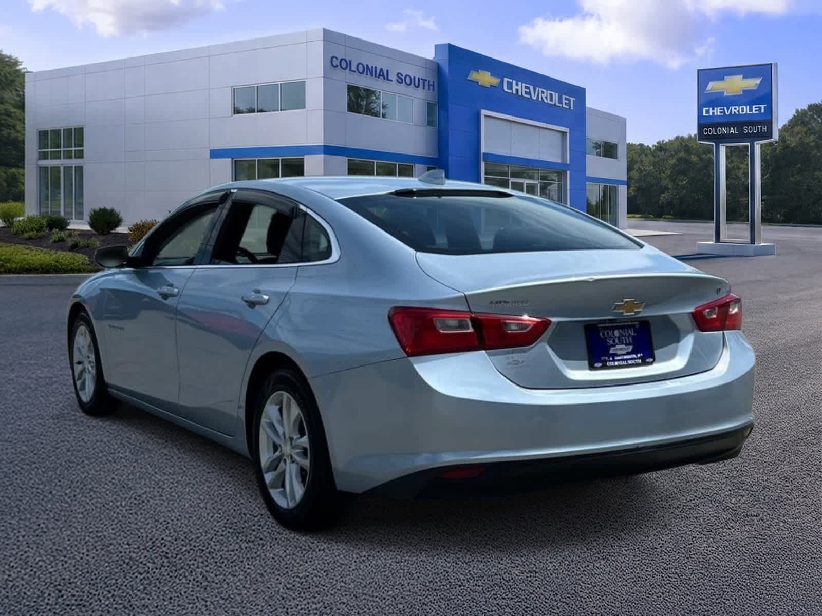 Certified 2017 Chevrolet Malibu LT FWD image 4