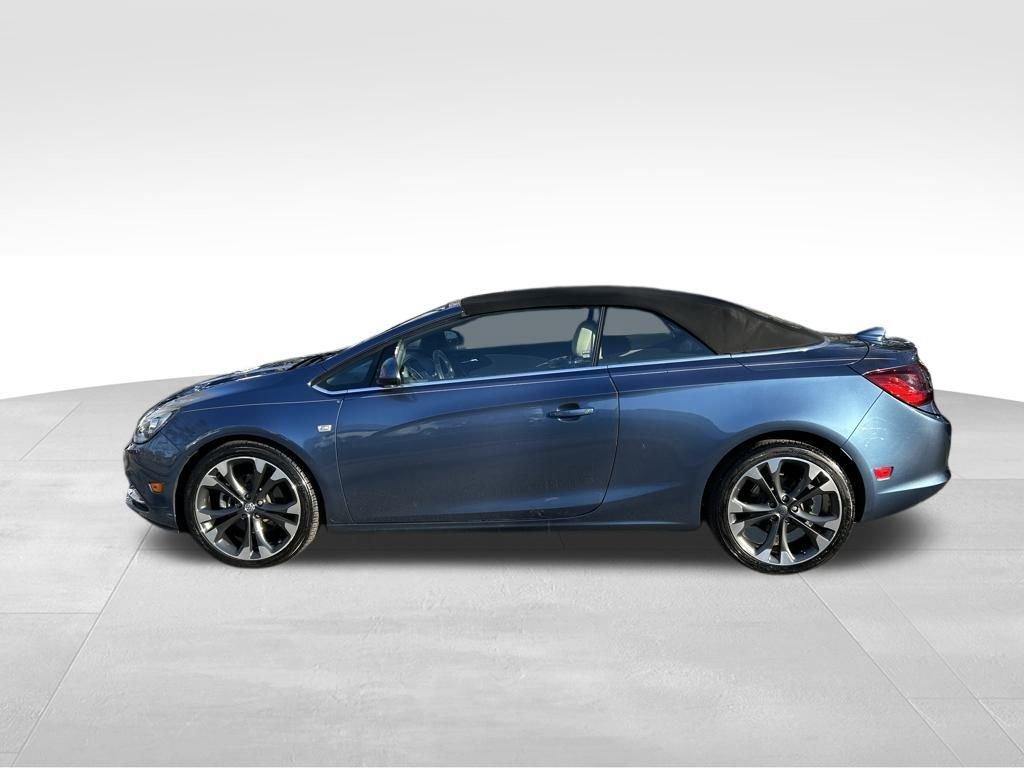 Used 2017 Buick Cascada Premium image 2
